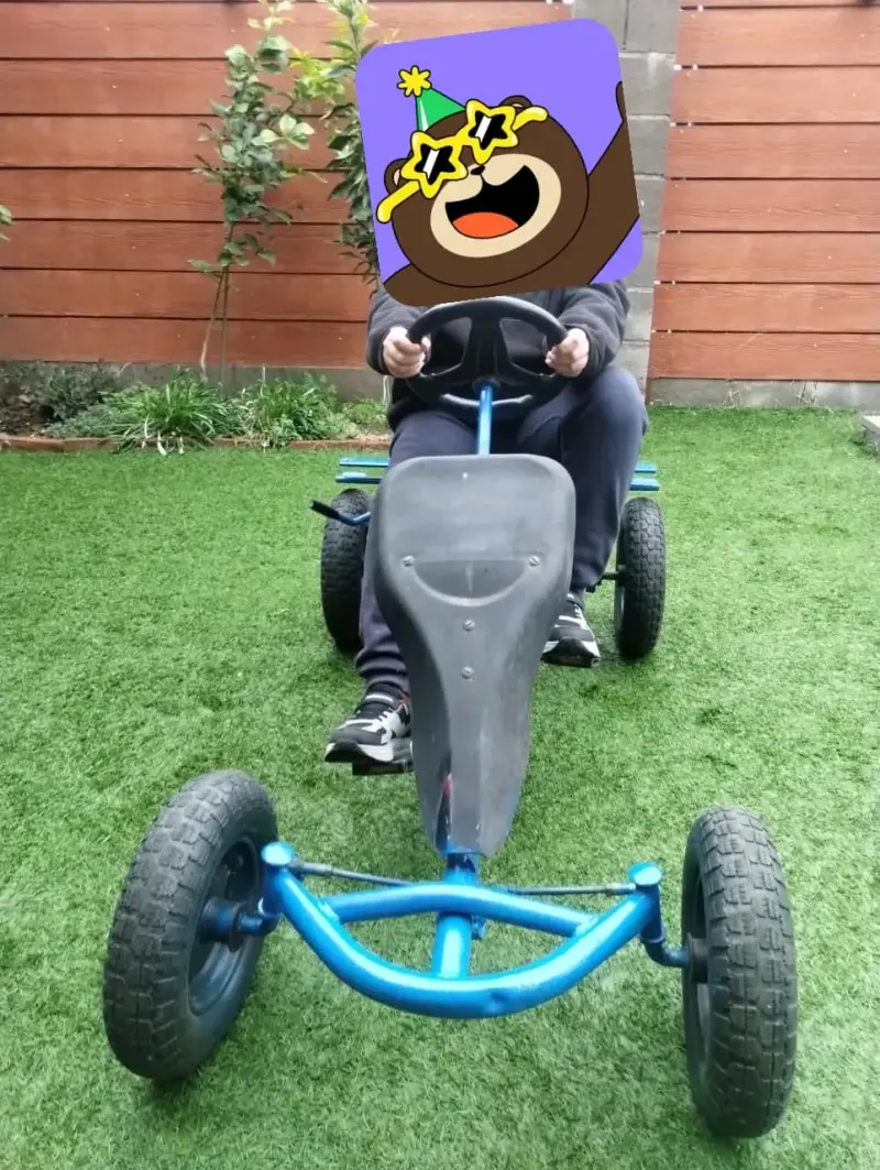 Kart a pedales azul para niños - 1