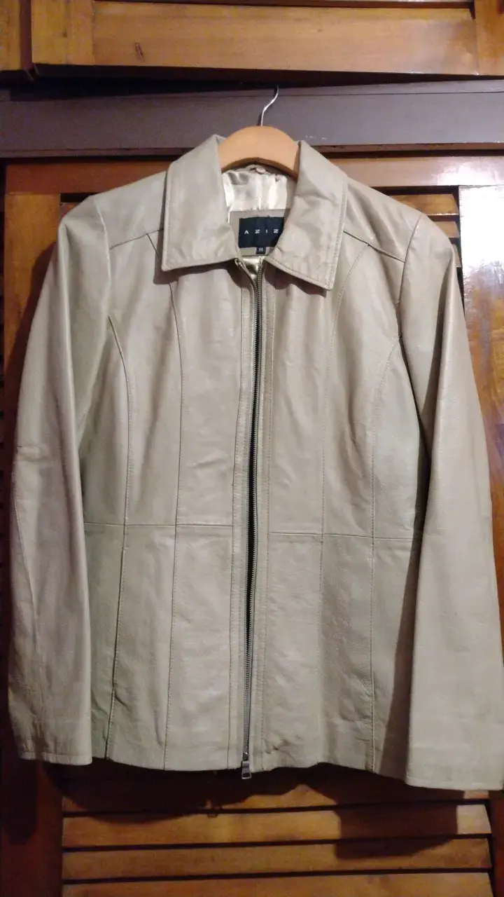 Chaqueta de cuero beige para mujer - 1