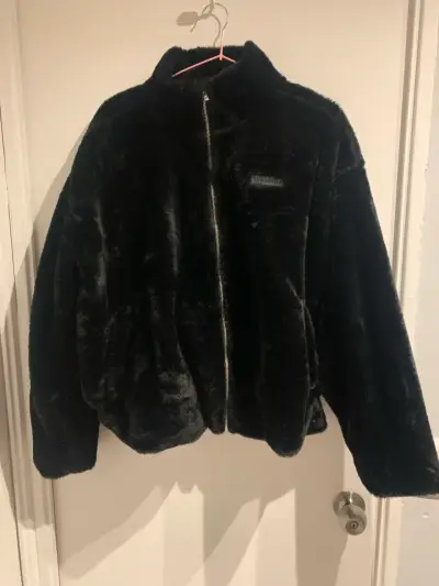 Chaqueta de felpa negra Spalding para invierno - miniatura 2