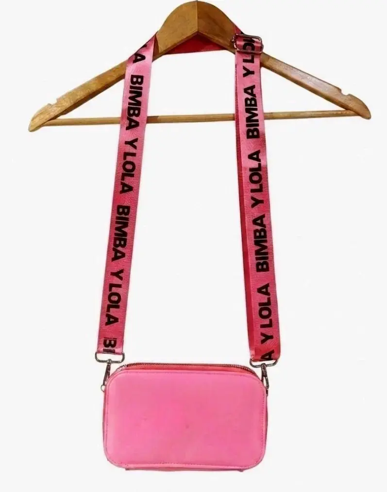 Bandolera Fucsia Bimba y Lola con Correa Ajustable - 2