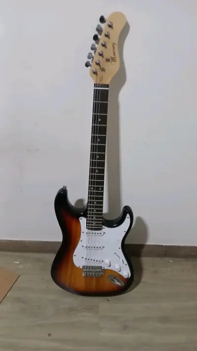 Guitarra eléctrica con funda + amplificador - miniatura 3