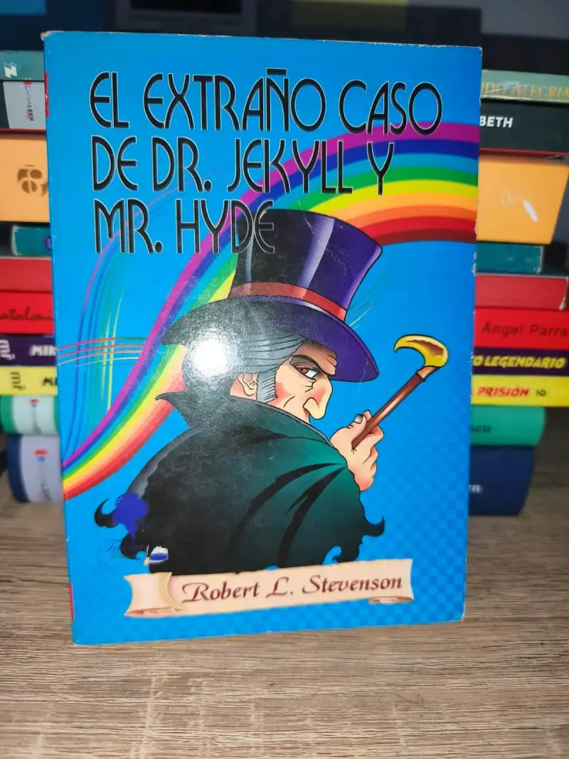 Libro El Extraño Caso de Dr. Jekyll y Mr. Hyde - 1