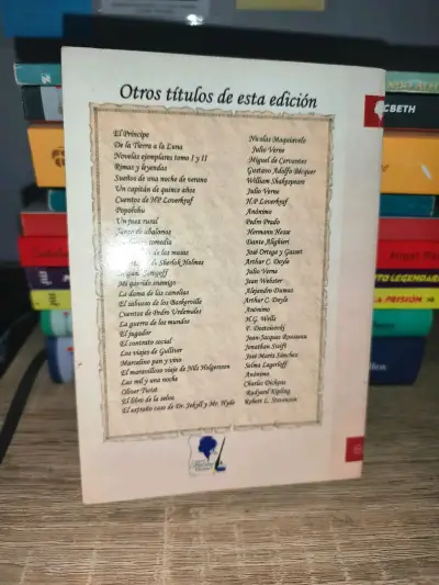 Libro El Extraño Caso de Dr. Jekyll y Mr. Hyde - miniatura 2