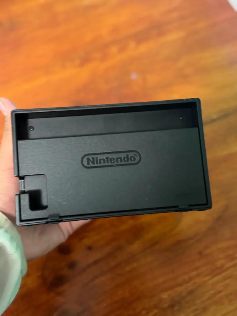 Dock para Nintendo Switch en buen estado - 2