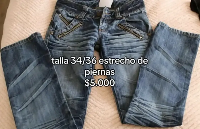 Jeans ajustados talla 34/36 con cremalleras