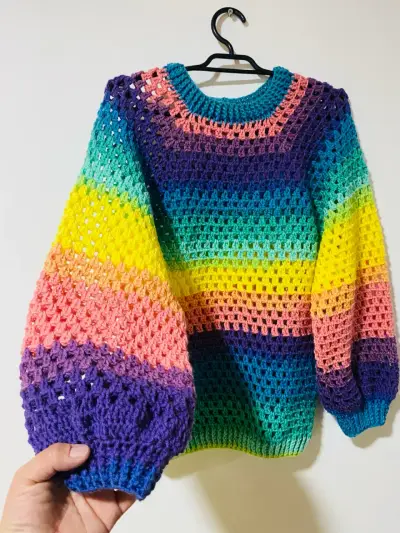 Suéter de crochet multicolor hecho a mano - miniatura 1