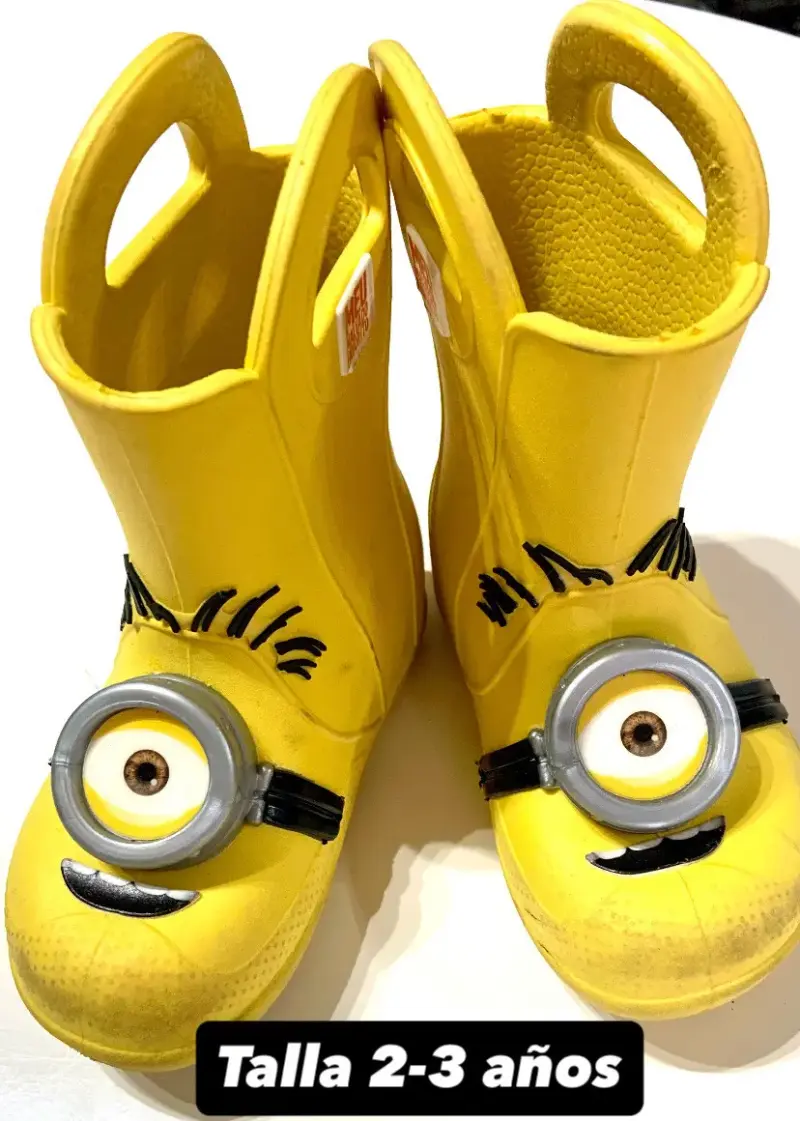 Botas de lluvia Minions talla 2-3 años