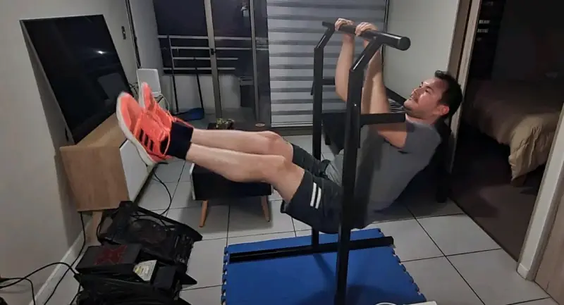 Barra de dominadas multifuncional para ejercicios - 1