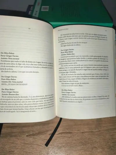 Libro 'Nosotros en la Luna' de Alice Kellen - miniatura 3
