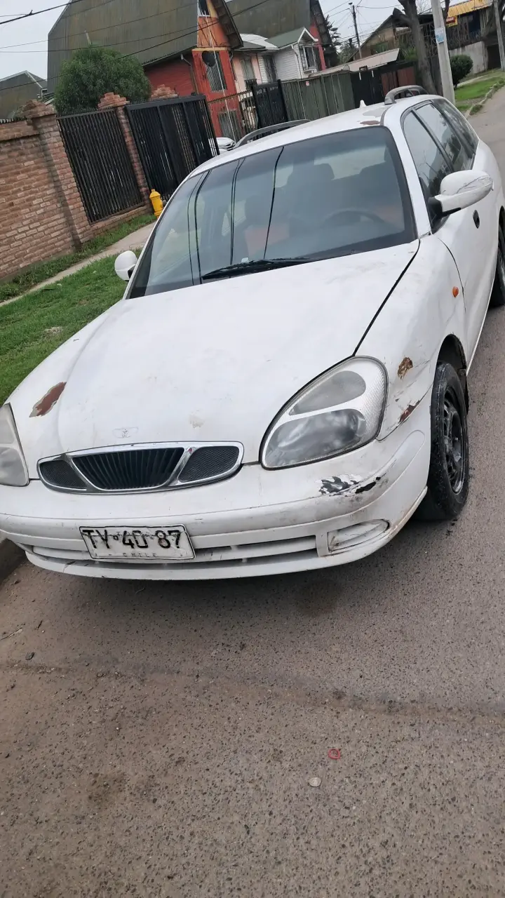 Daewoo nubira full 2001 - 1