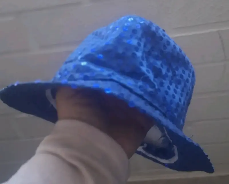 Sombrero azul brillante - 3