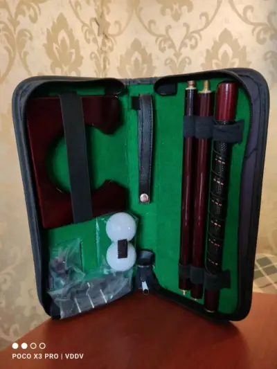 Juego de palos de billar desmontables con estuche - miniatura 1