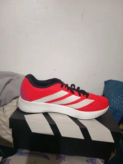 Zapatillas deportivas rojas Adidas para hombre - miniatura 1