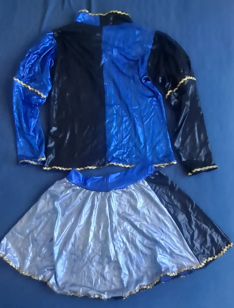 Disfraz de dos piezas azul y negro con detalles dorados - 2