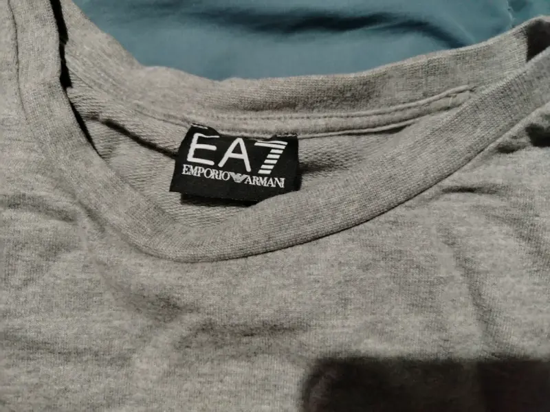 Polera gris EA7 Emporio Armani para hombre - 2