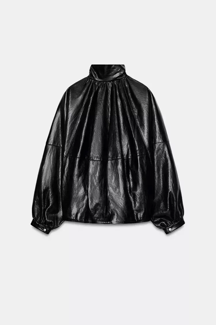 Chaqueta Oversize Negra de Cuero Sintético - 2