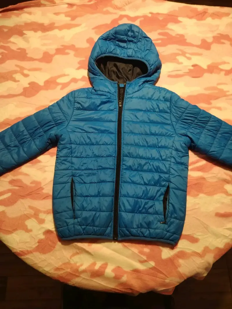 Chaqueta de Niño Azul con Capucha - 1