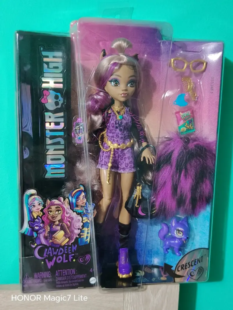 Muñeca Monster High Clawdeen Wolf con Accesorios