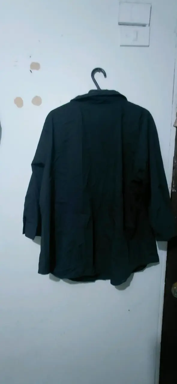 Camisa negra de manga larga para mujer - 2