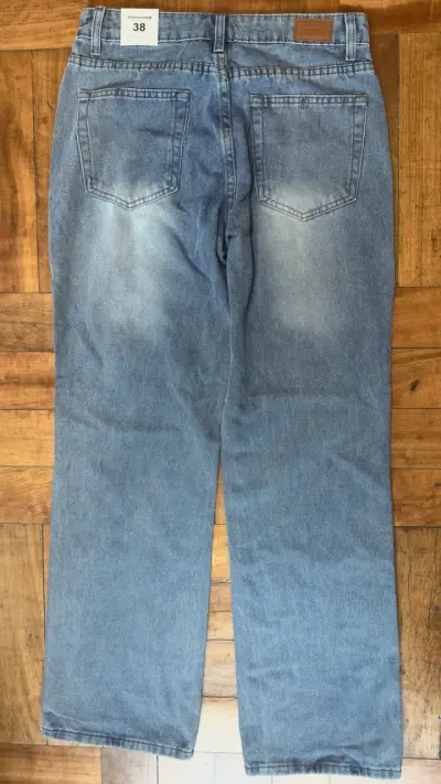 Jeans de mezclilla azul claro Opposite talla 38 - miniatura 2