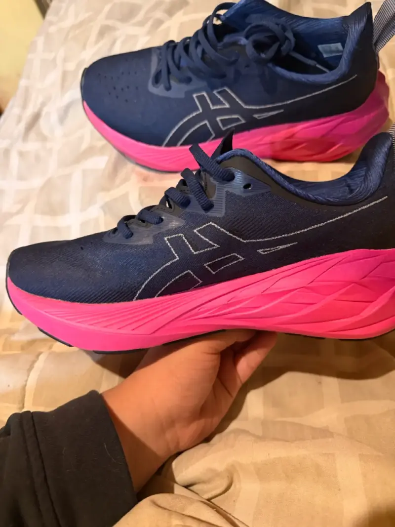 Zapatillas deportivas Asics azul y rosa - 4