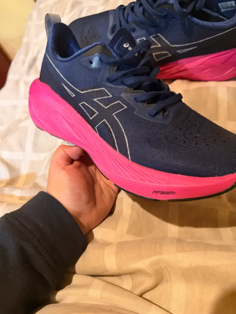 Zapatillas deportivas Asics azul y rosa - 6