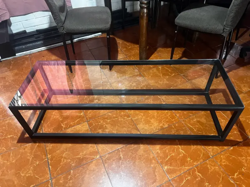 Mesa de Centro de Vidrio y Metal Moderna - 2