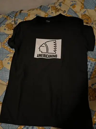 Polera negra Americano talla L - miniatura 2