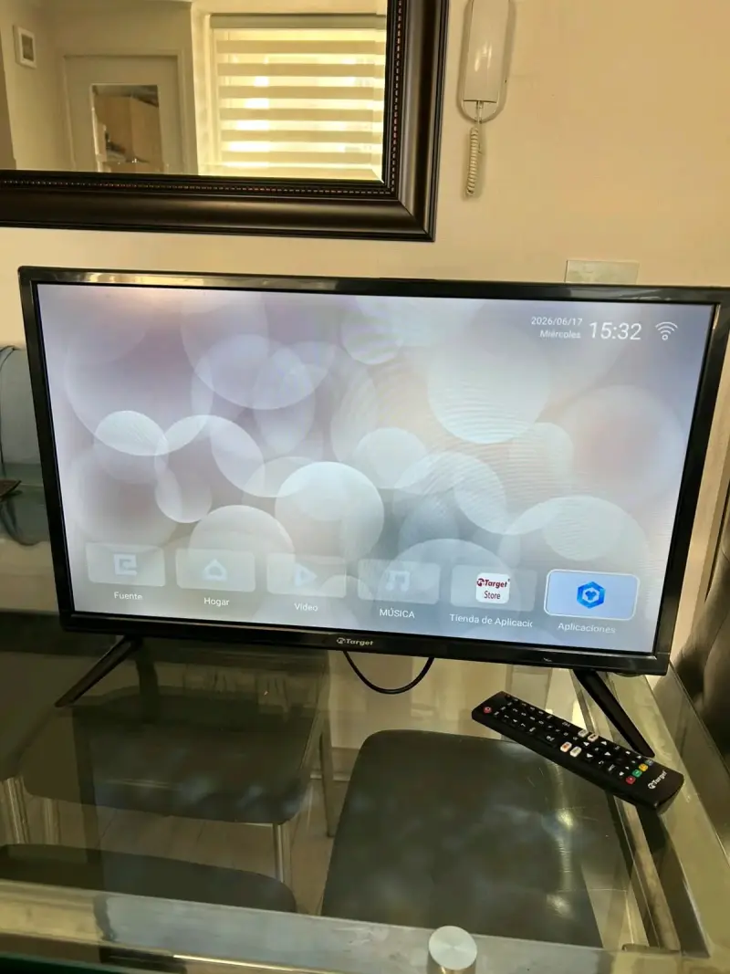 Televisor Smart TV 24 pulgadas Target - 2