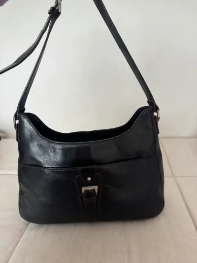 Cartera de cuero negra con hebilla - miniatura 1
