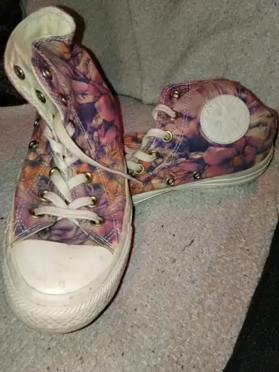 Zapatillas Converse All Star florales para mujer - miniatura 1