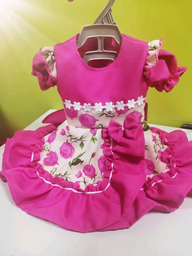 Vestido infantil rosa con flores y lazo - 1