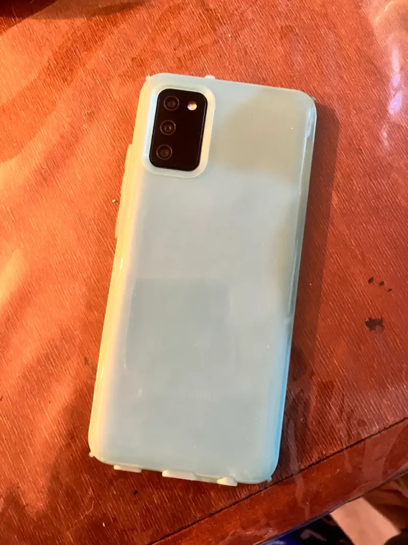 Samsung Galaxy A02s en buen estado - 4
