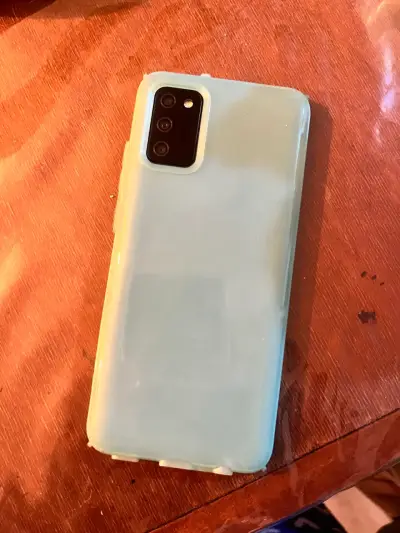 Samsung Galaxy A02s en buen estado - miniatura 4