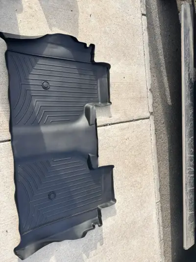 Alfombrillas de Auto WeatherTech Negras - miniatura 2