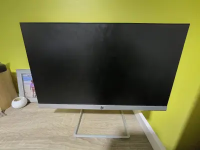 Monitor HP 22 pulgadas con HDMI y VGA - miniatura 1