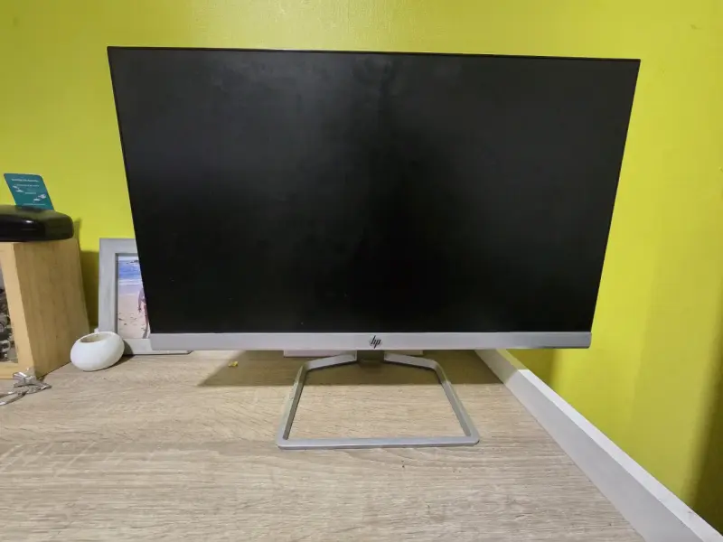 Monitor HP 22 pulgadas con HDMI y VGA - 5