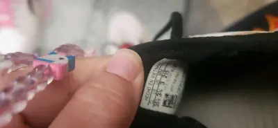 Zapatillas deportivas Adidas blancas y negras - miniatura 2
