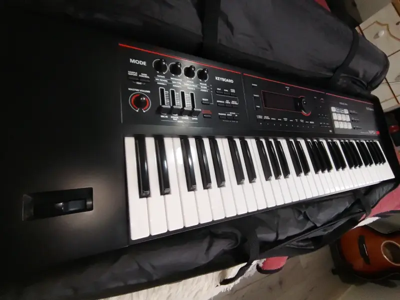Teclado sintetizador Roland XPS-30 en buen estado - 3