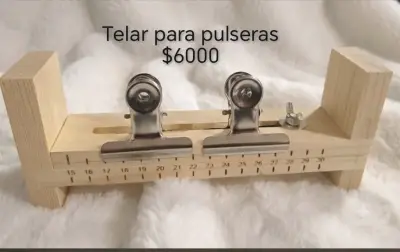 Telar para pulseras de madera ajustable - miniatura 1