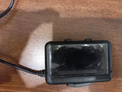 Scanner automotriz OBD-II Ultragauge - miniatura 4