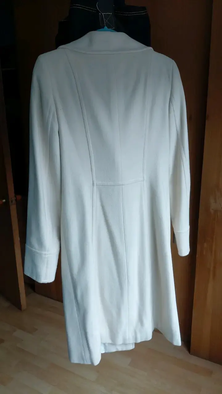 Abrigo largo blanco elegante para mujer - 2