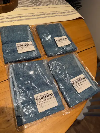 Pack 4 Toallas de Mano de Fibra de Bambú Azul - miniatura 1