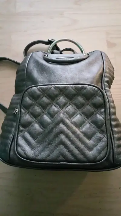 Pack Abrigo y cartera, bellos - miniatura 3
