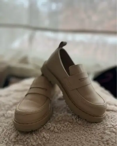 Zapatos beige para niñ@s Zara talla 24 - miniatura 3