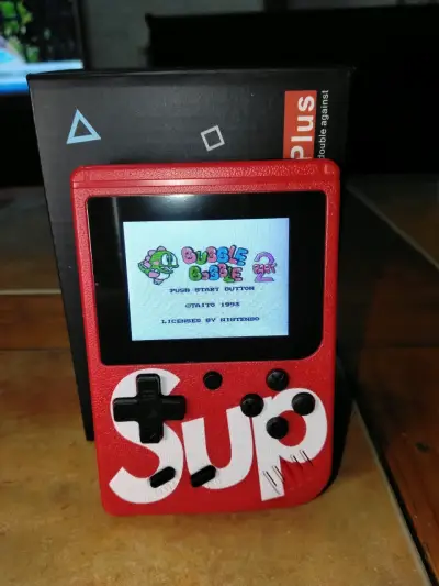Consola portátil retro SUP Plus roja - miniatura 2