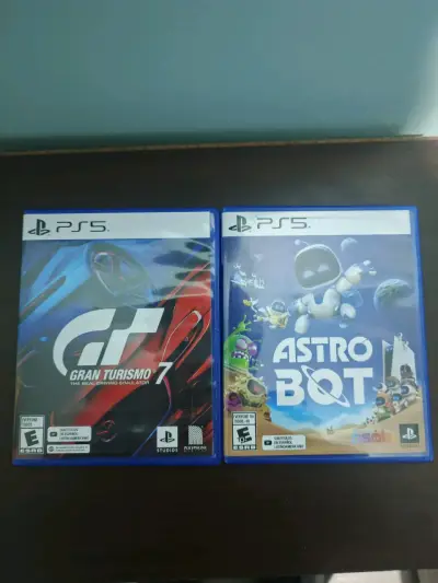 Juego PS5 Astro Bot y Gran Turismo 7en buen estado - miniatura 1