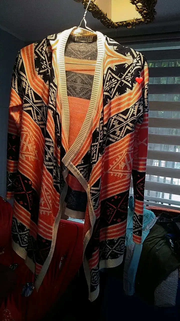 Cardigan étnico de lana para mujer
