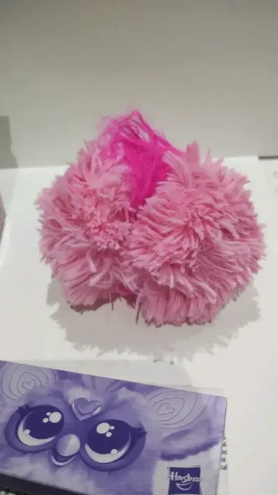 Juguete interactivo Furby Furbies rosa - miniatura 2