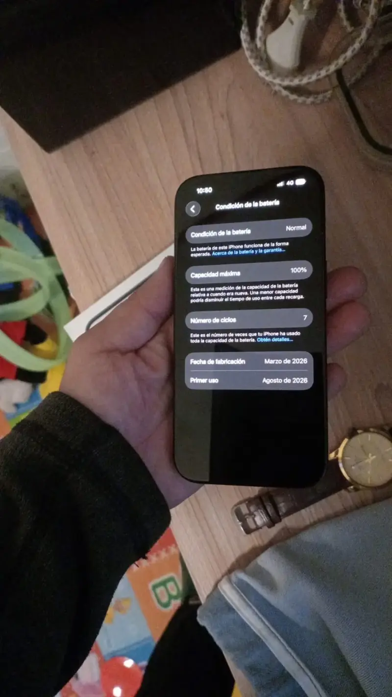 iPhone 15 en excelente estado - 3